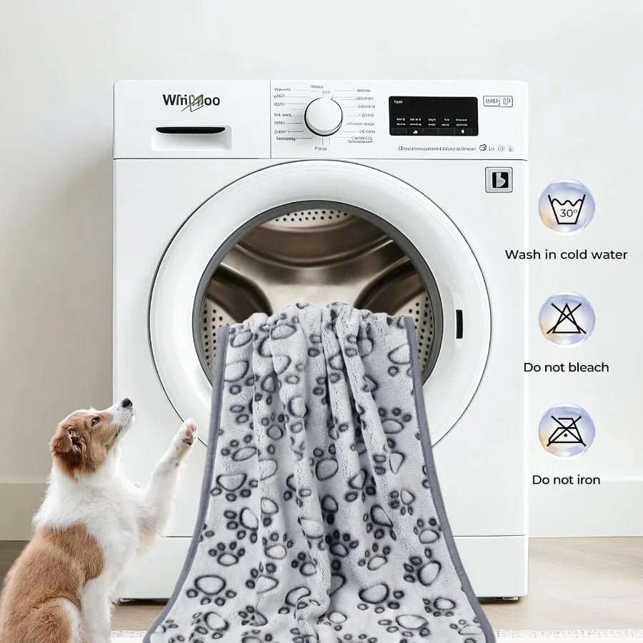 Premium Soft Dog Blanket for Small Medium Large Dogs Washable 300GSM Fluffy Warm Fleece Puppy Cat Paw Print Pet Flannel Grey Pa