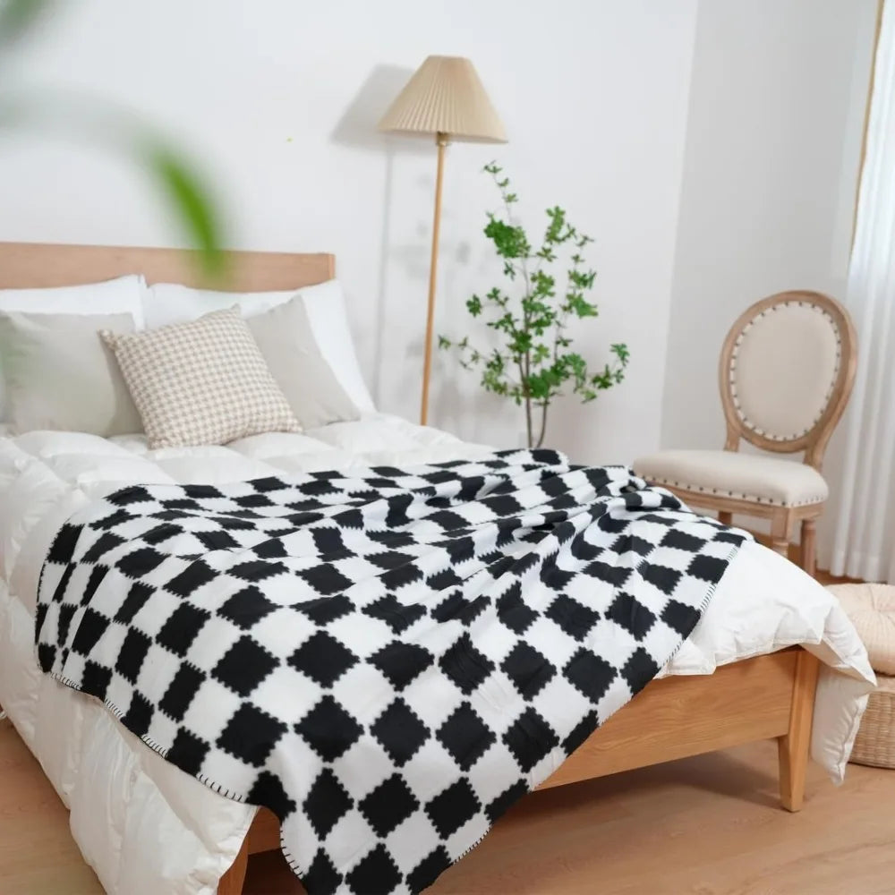 Fleece Throw Blankets for Couch Bulk Lightweight Warm Soft Cozy Dog Blanket 6 Pack Bulk Fleece Blanket Solid for Bed Couch Offic