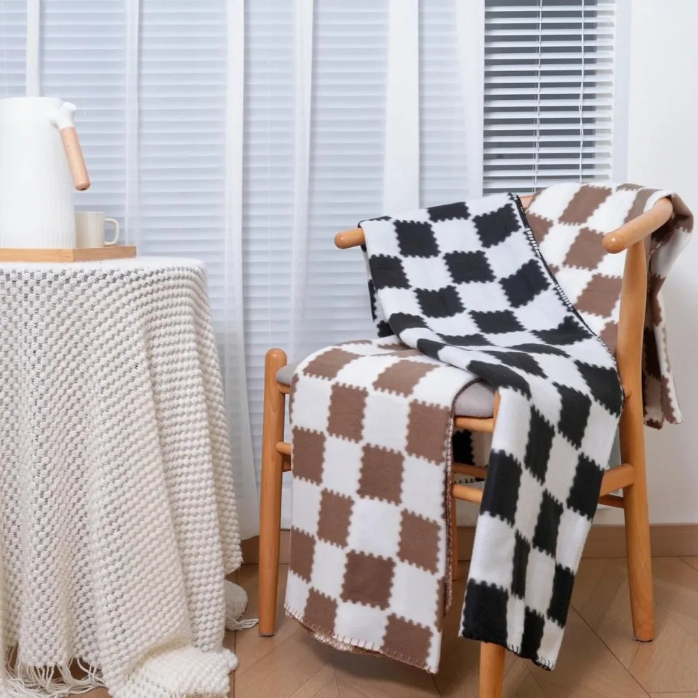 Fleece Throw Blankets for Couch Bulk Lightweight Warm Soft Cozy Dog Blanket 6 Pack Bulk Fleece Blanket Solid for Bed Couch Offic